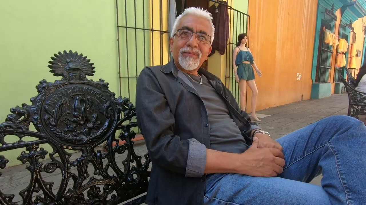 A distinguished Oaxacan gentleman describes the popular celebration of Oaxaca City Mexico.