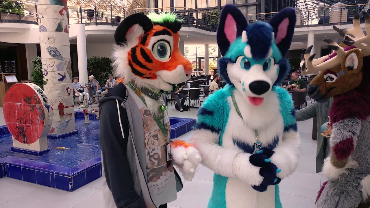 Eurofurence 24 - Fursuitwalk