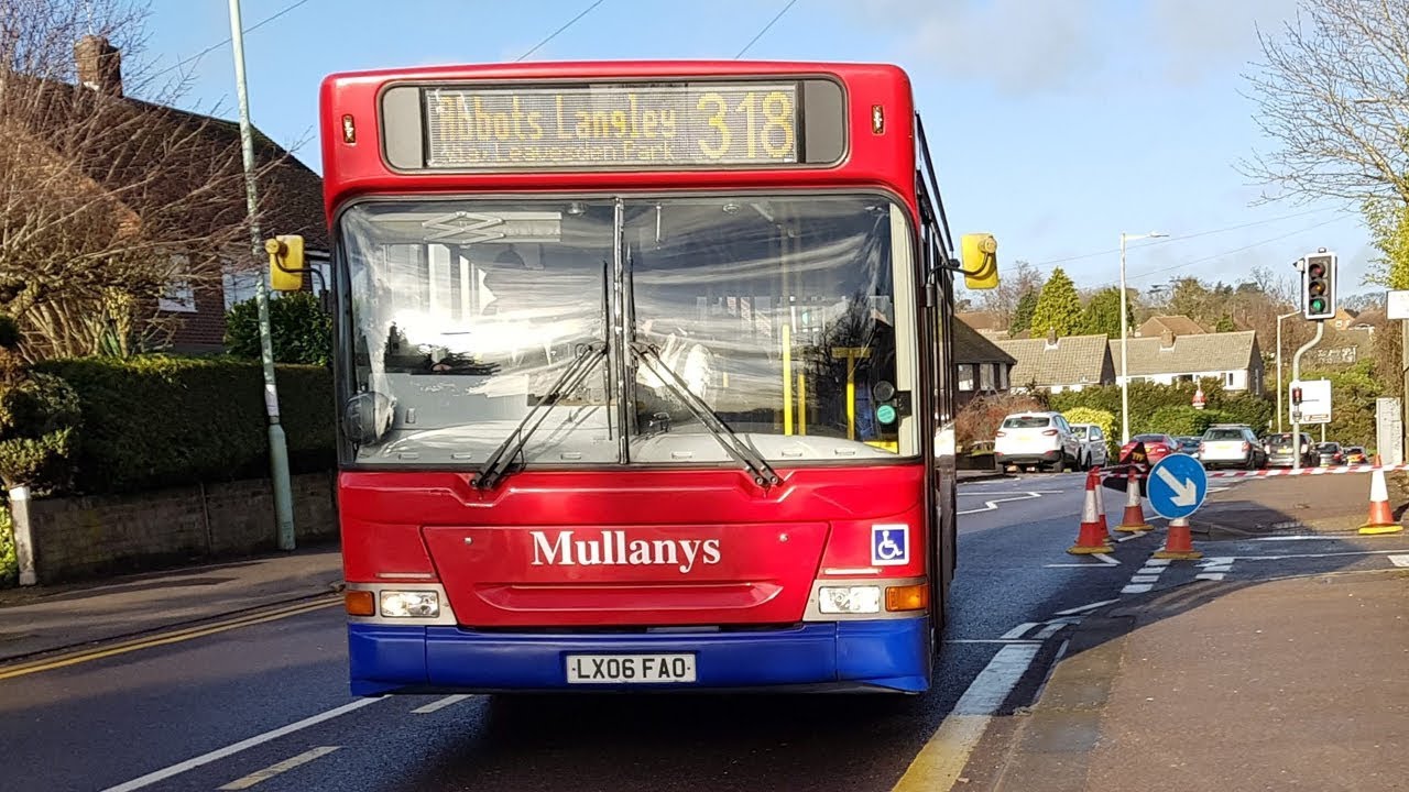 LX06FAO Mullany's Coaches Dennis Dart (ex Go Ahead London) 318 to Watford