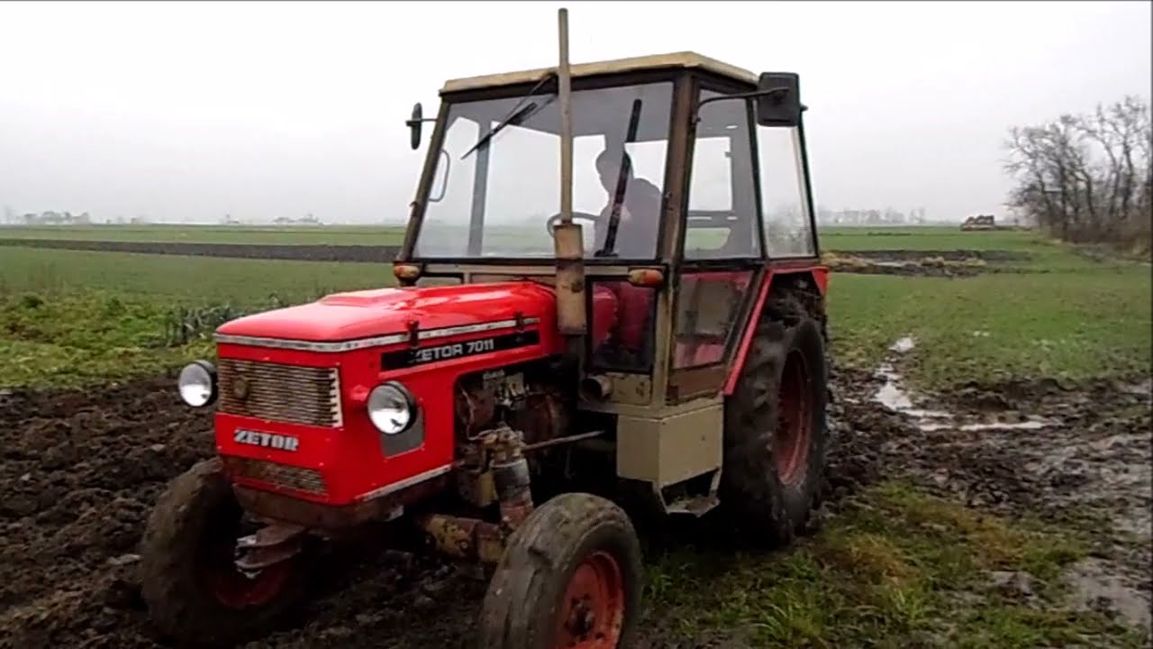 Orka na koniec sezonu. ZETOR 6718 rocznik 72'
