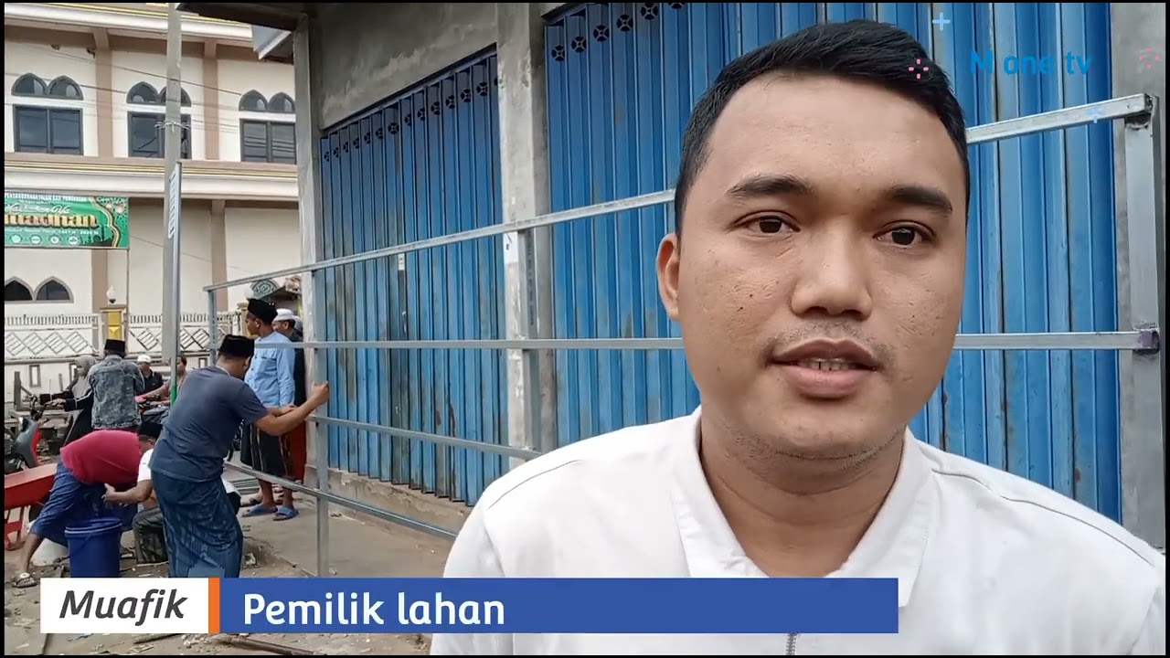konflik sewa toko lahan disegel pagar besi