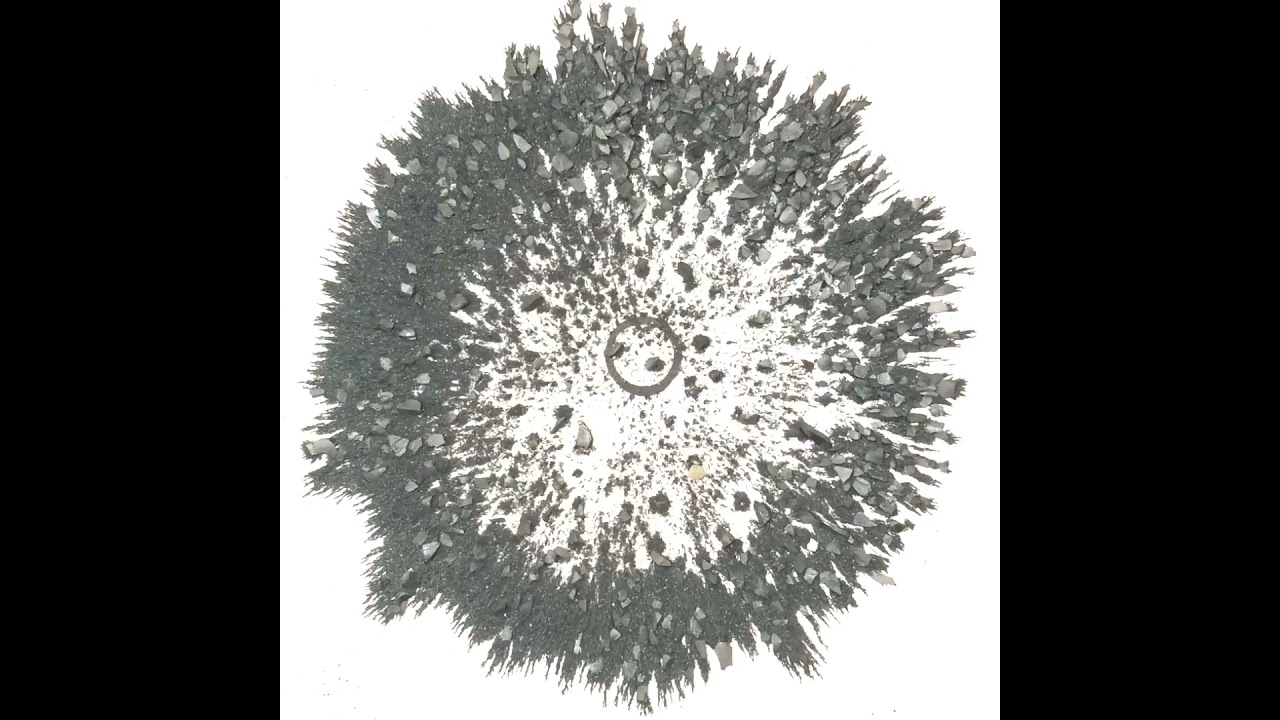 Magnetic particles in a pulsed magnetic field