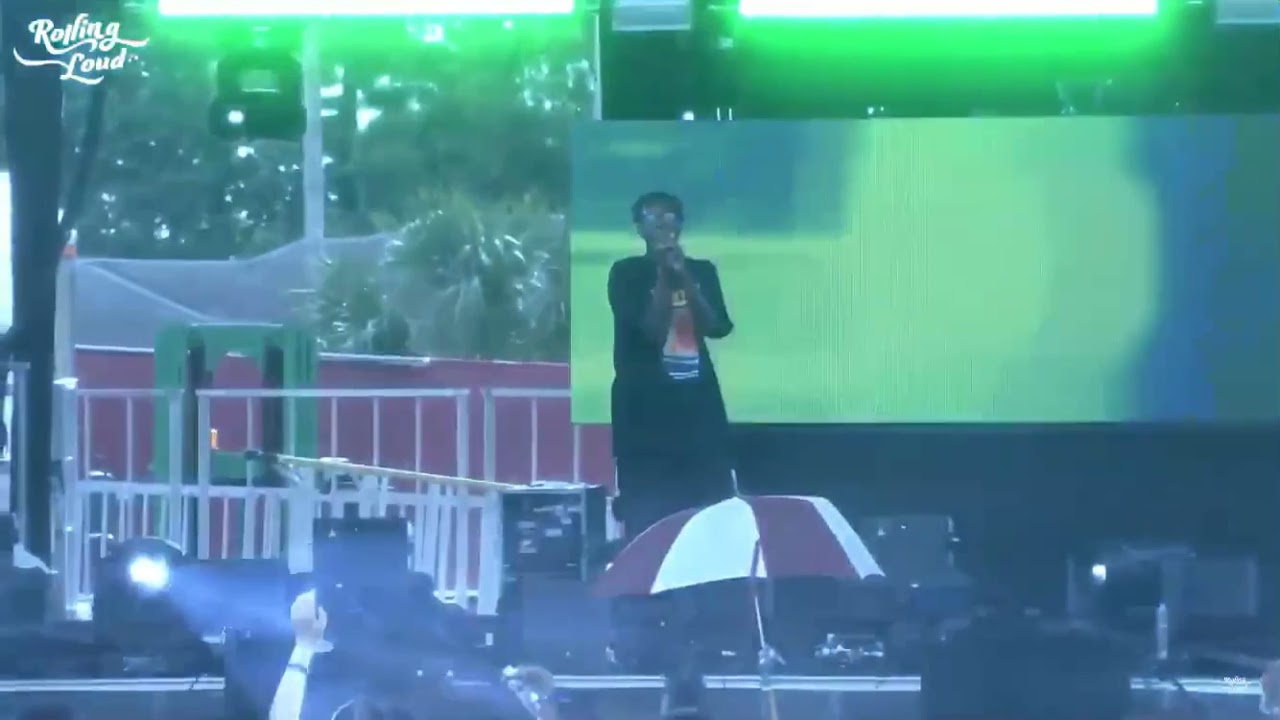SSGKobe Performs 