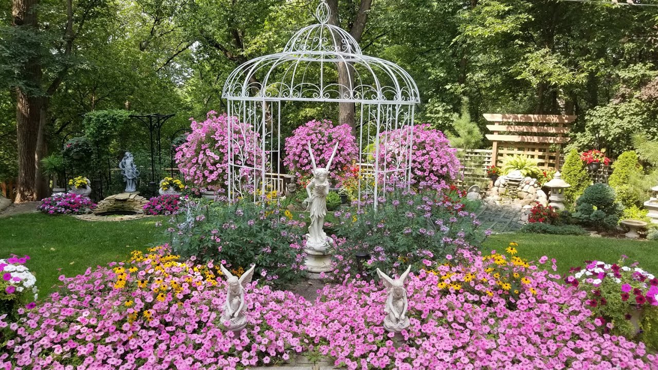 The Finest Garden Tour - Tim and Linda's Garden