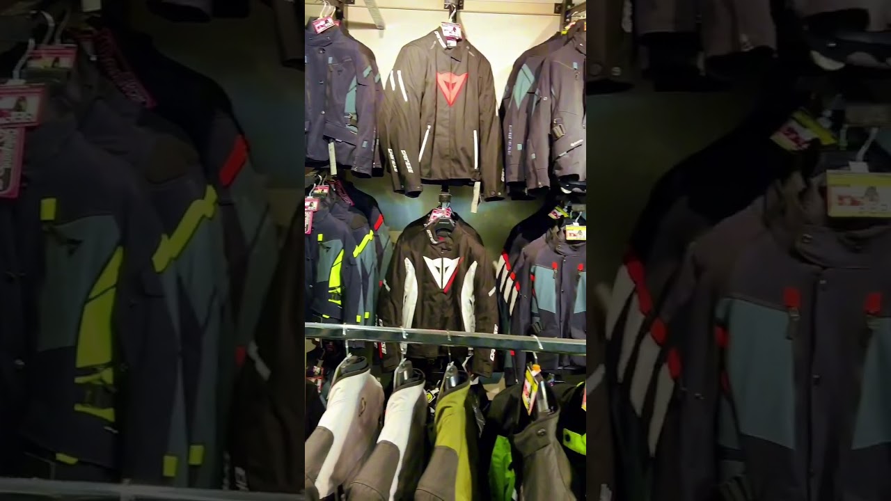 🔥 Abbigliamento e Accessori delle Migliori marche, da Luciano Moto - Casalgrasso (CN)