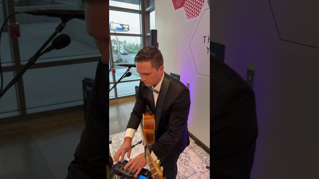 Live MUSIC at Gala!