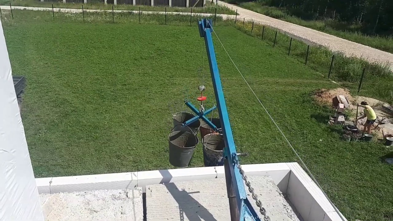 Самодельный подъемник для стройки.