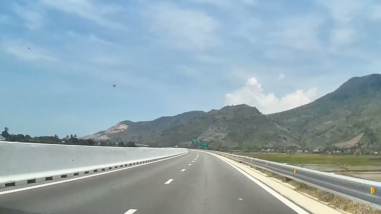 Trạm thu phí Suối Dầu - Cao tốc Nhatrang Cam Lâm Vĩnh Hao - Hầm Núi Vung