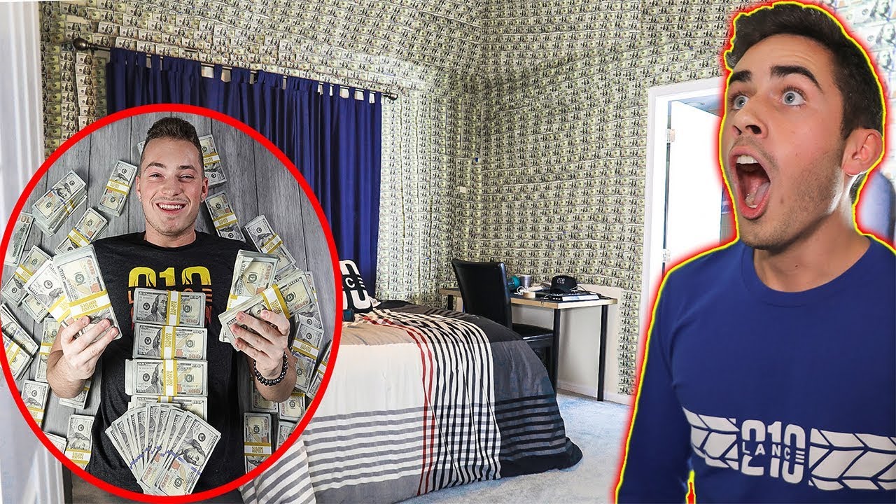 SURPRISING FRIEND WITH $500,000 ROOM