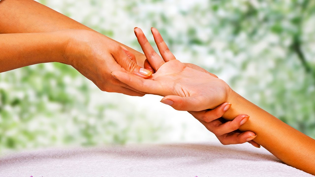 Comment masser les mains - Massage des mains et des bras - Détente - Relaxation