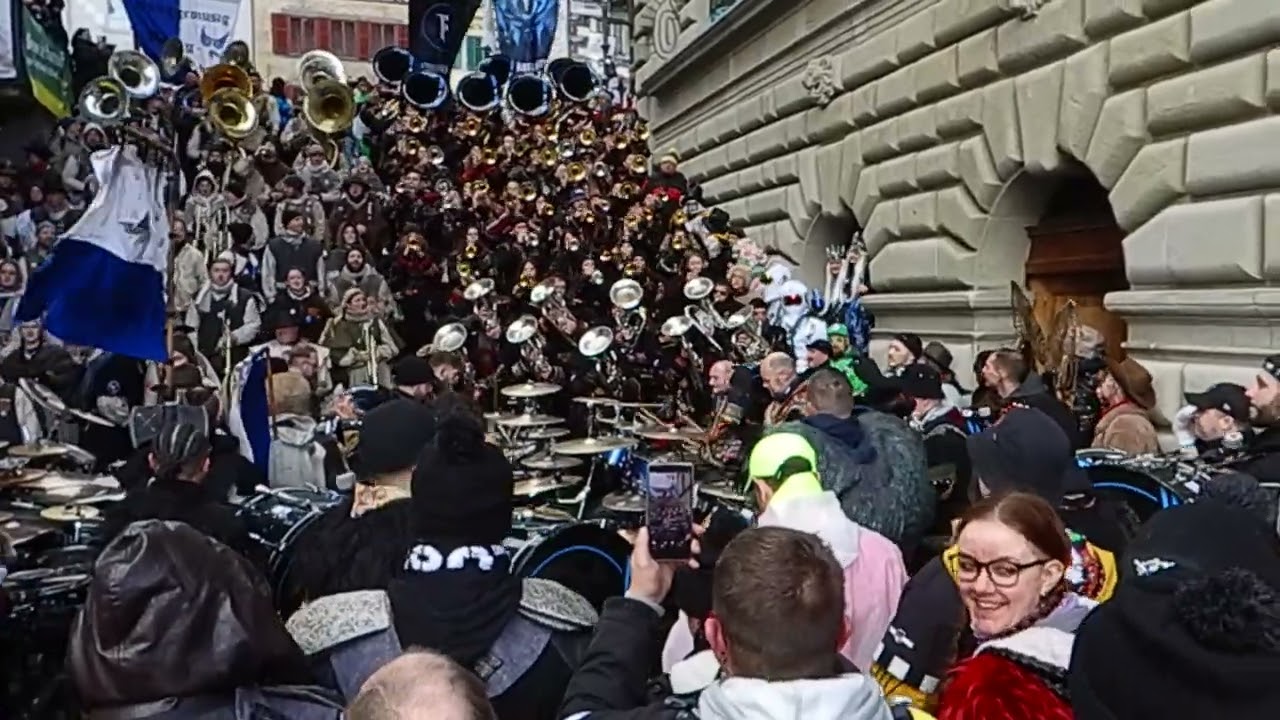 Födlitätscher Lozärn 2026 - Overpass Graffiti