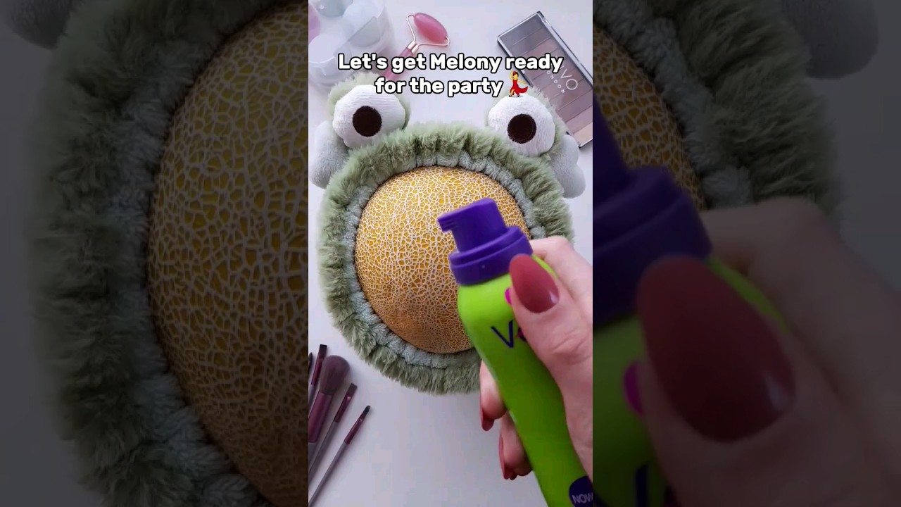 ASMR Let's get Melon ready for the party💃 #shorts #asmrsleep