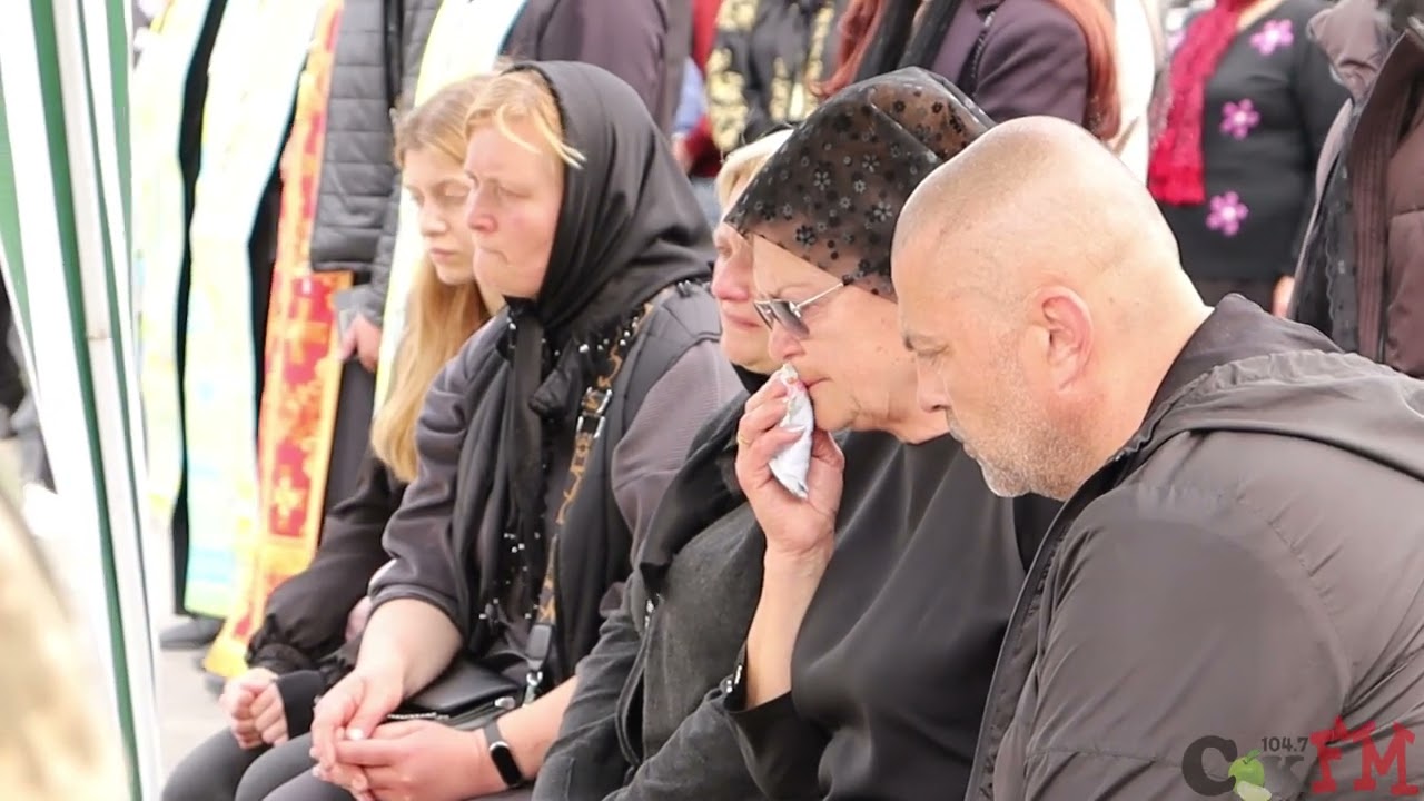 Сокирянщина попрощалася із Захисником, жителем міста Сокиряни Октавіаном ЗАХАРКОМ