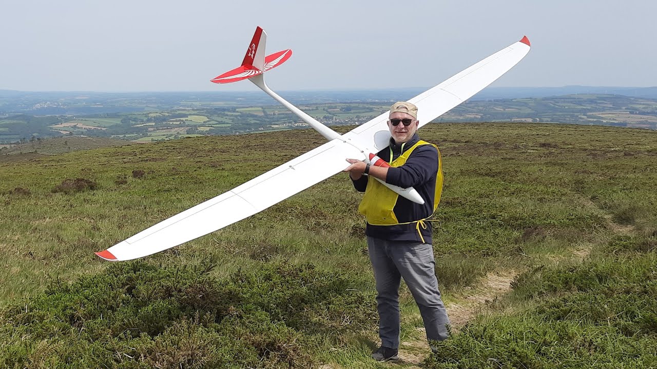 Planeur RC Condor au GPR du Menez-Hom le 19/5/2023