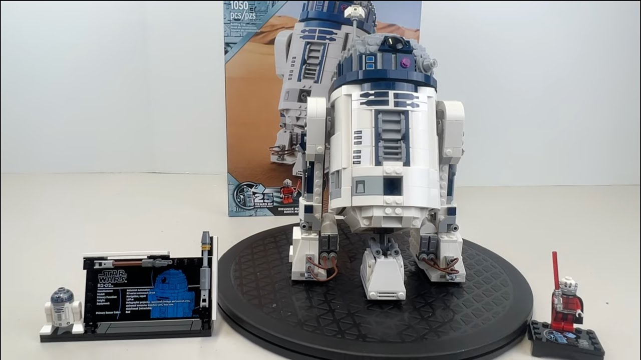 Lego R2D2 75379 Review. Definitely not as good as the UCS, but Is this a Lego Fail?