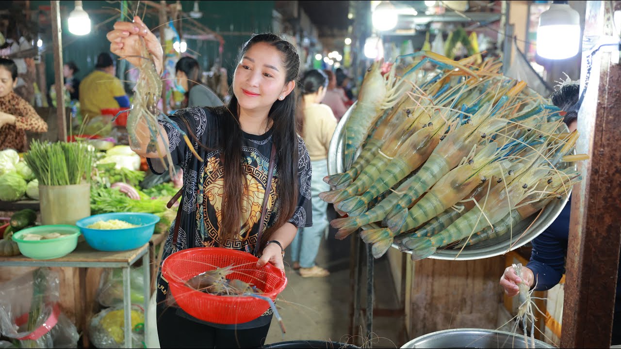 Fresh River Prawn Soup | These river prawn look white, yet so yummy | I buy it for sour soup