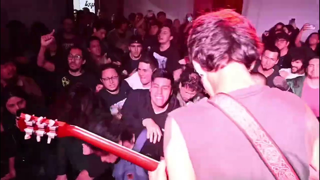 Sat&aacute;nicos marihuanos en CANN&Aacute;BICO RITUAL III - SATANICOS MARIHUANOS/WEED NAPALM