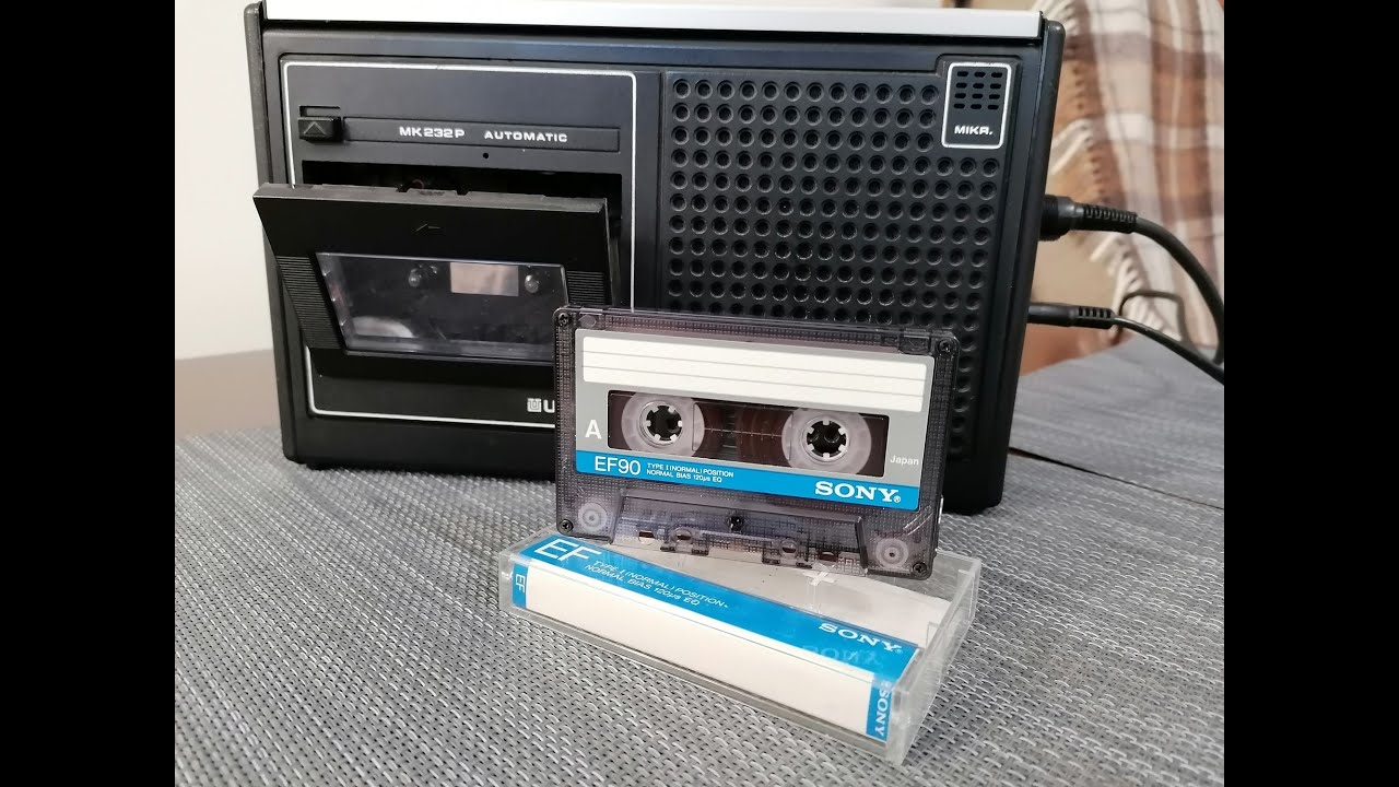 Magnetofon UNITRA MK 232 P i kaseta z lat '80 - MAANAM 