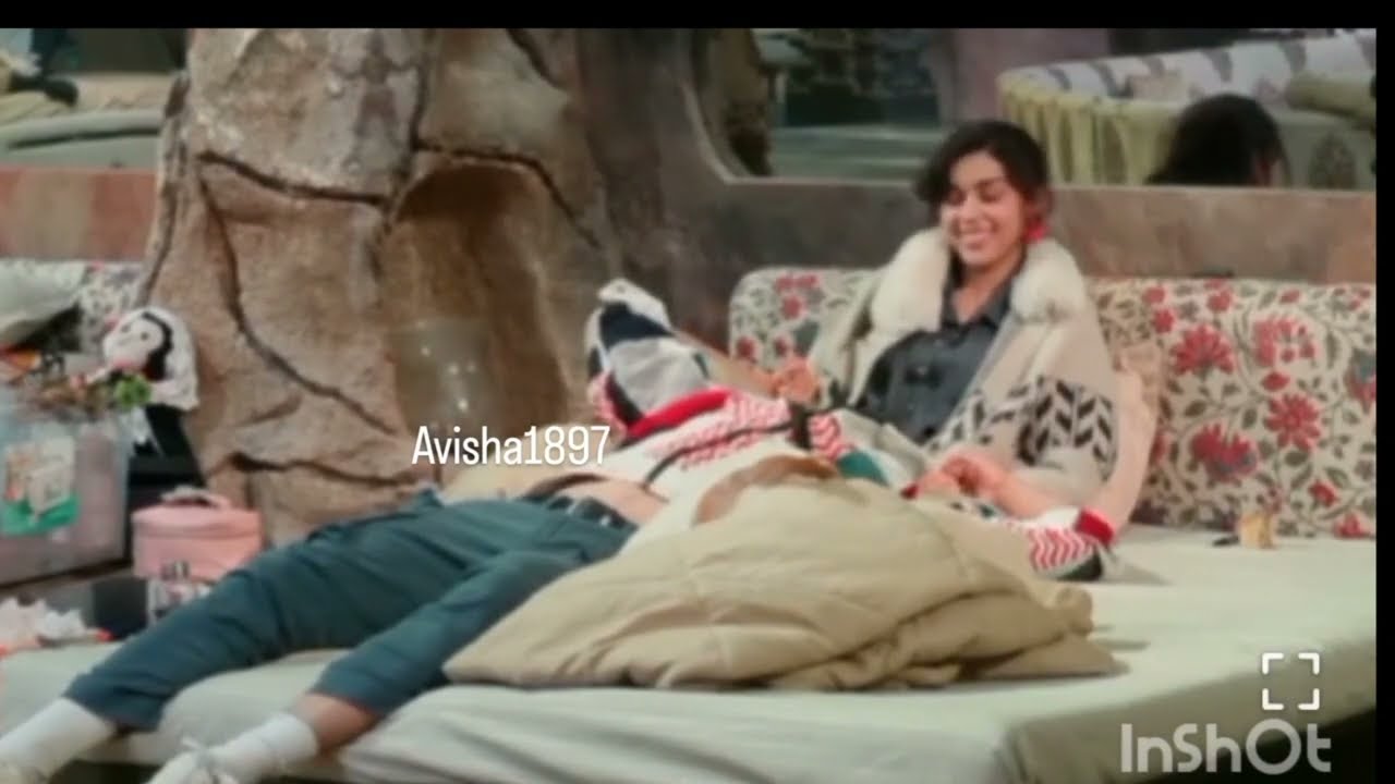 This day and their cute fighting and lovy dovy moments 😩❤️ | eisha Avinash Vivian |