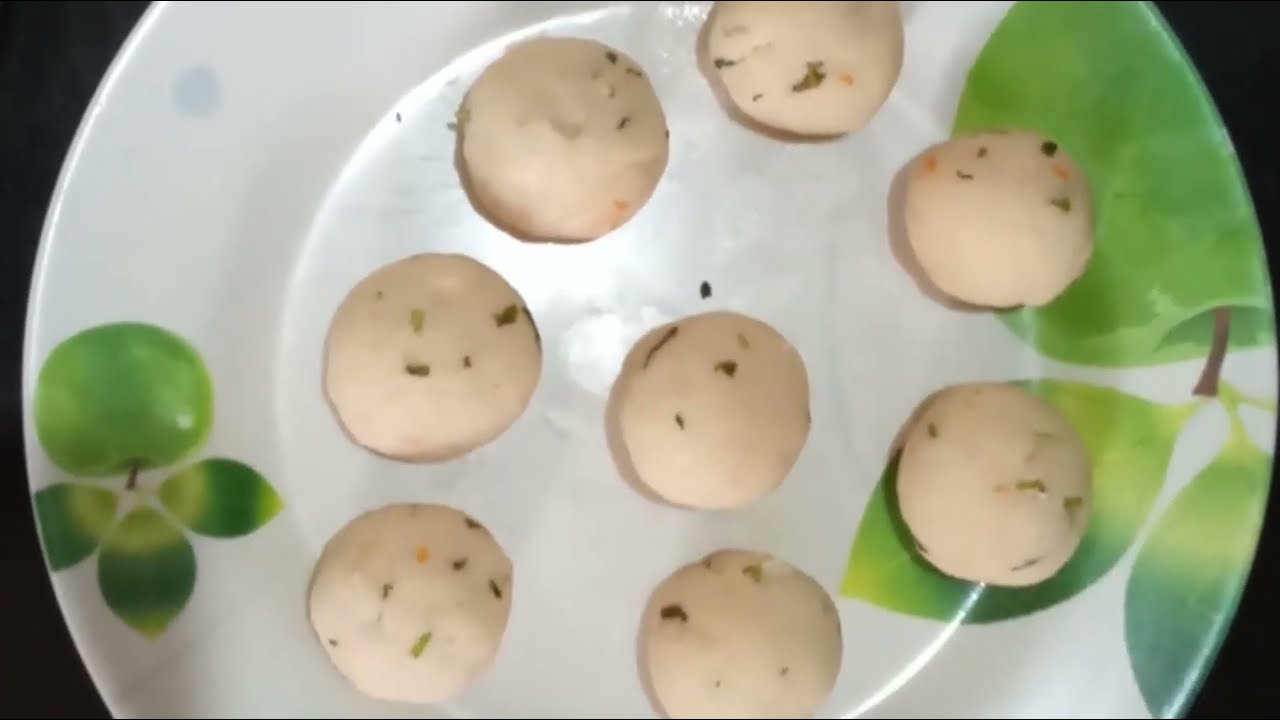  റവ കൊണ്ട് ഇങ്ങനെ ഉണ്ടാക്കി നോക്കൂ/ Rava Snacks Recipe #trending #Malli Cheppu Cooking 