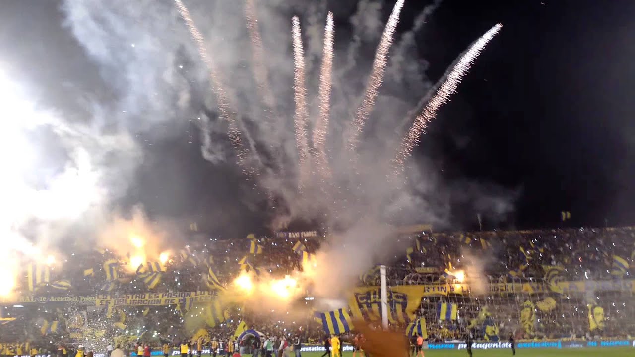 EL GIGANTE DE ARROYITO DE FIESTA- ROSARIO CENTRAL 01-08-2015