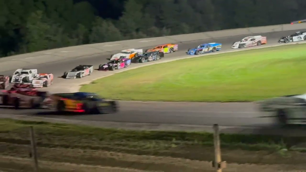 Midwest Modified Tour at Whittemore Speedway (#81 Logan McPherson) 8/23/25