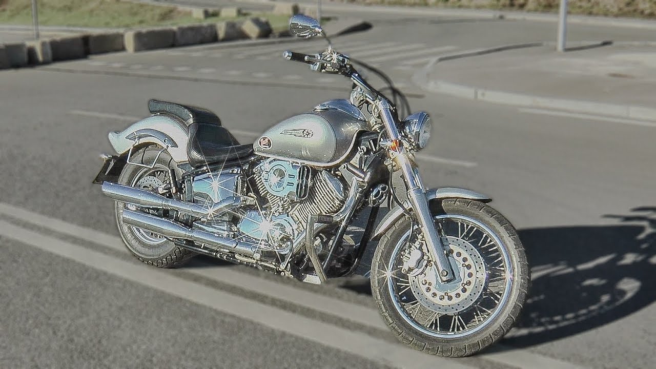 Когда очень пытаешься быть похожим на харлей. Yamaha Drag Star 1100
