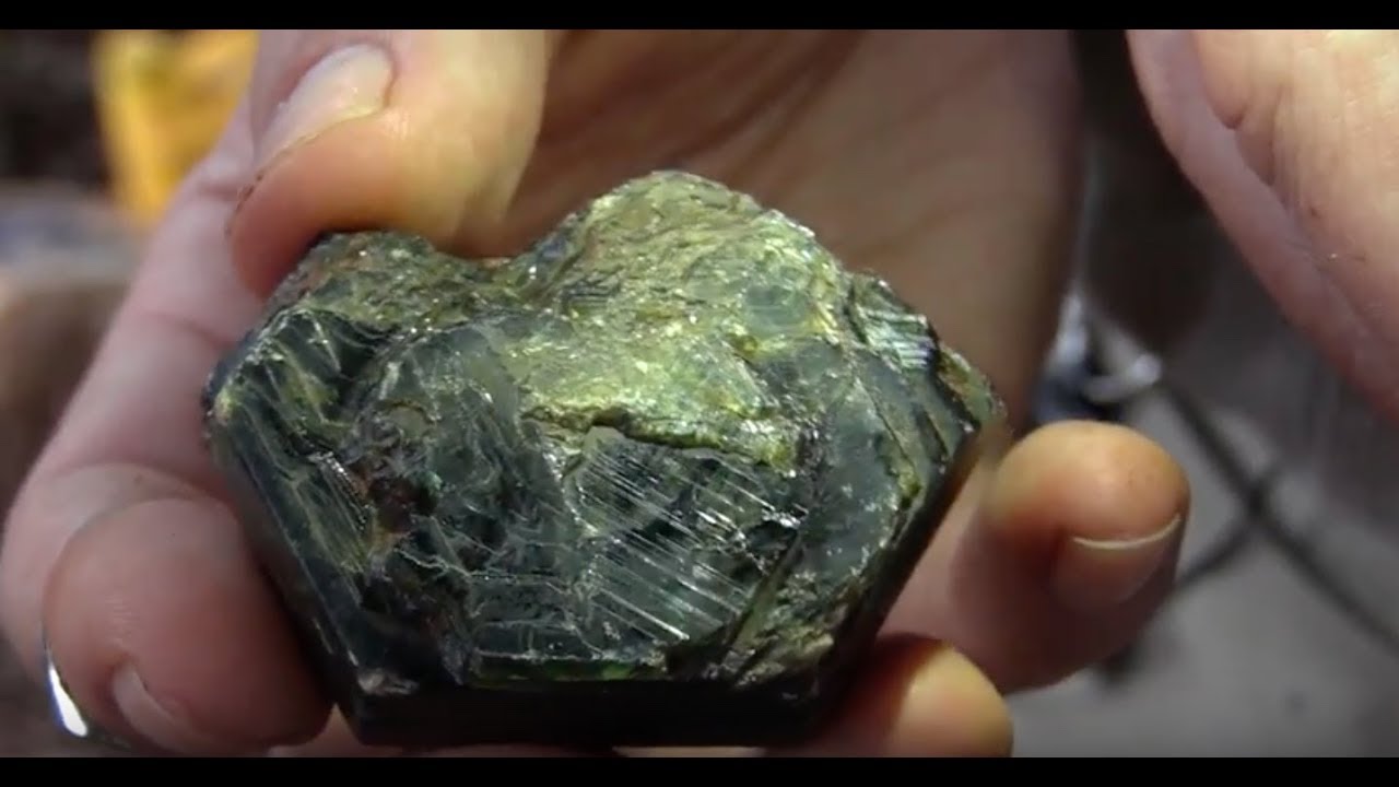 Sapphire mining around Chanthaburi (Thailand)