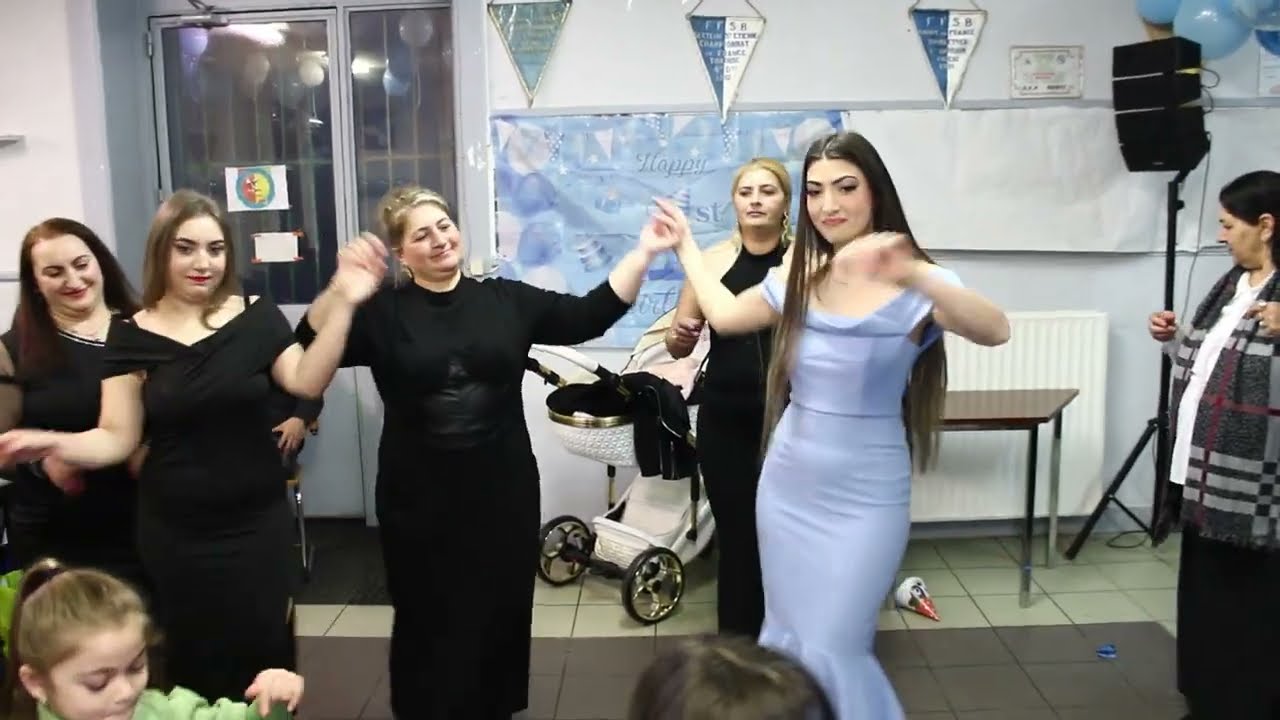 Rojdeniya Den Na Princesa Hazal 1 Godinka