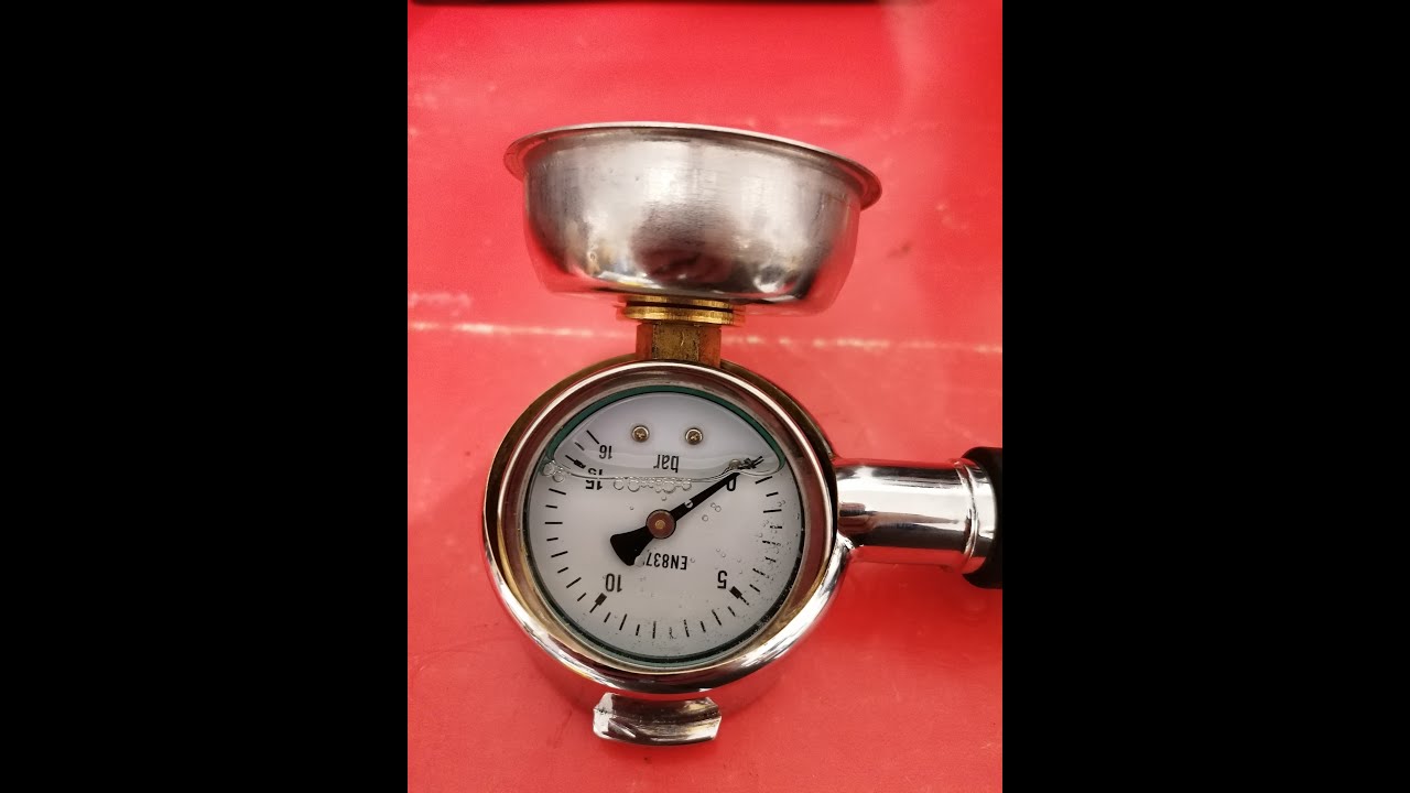 The ultimate pressure gauge for 57mm and 58mm bottomless portafilters!