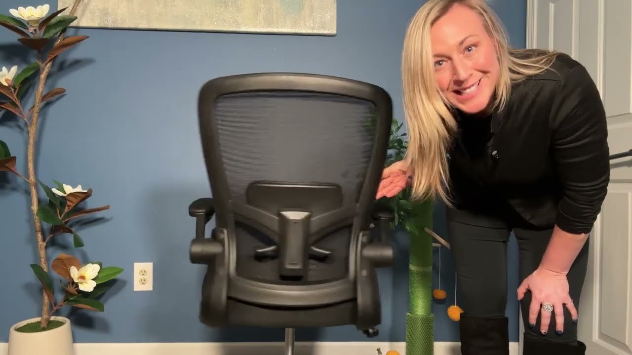 Office Chair Review - Great Back Support, Flip-up Armrest, and More