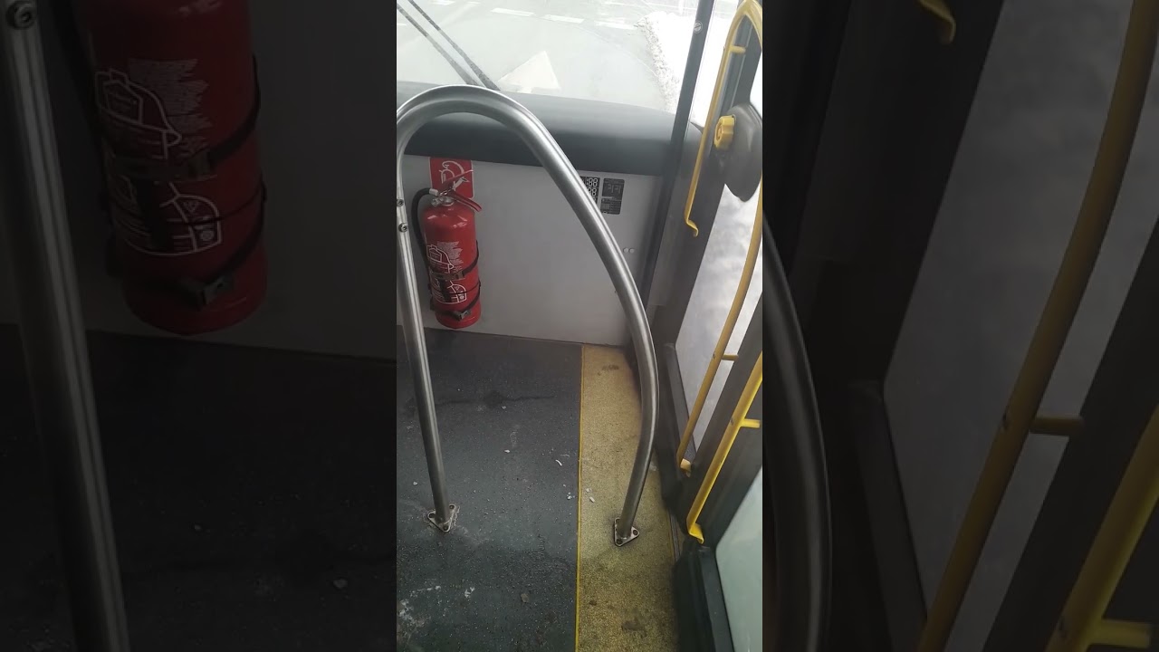 Przejażdżka linią T8 za tramwaj ze względu na zamnknięcie mostu Siennickiego w Gdańsku wóz #9053