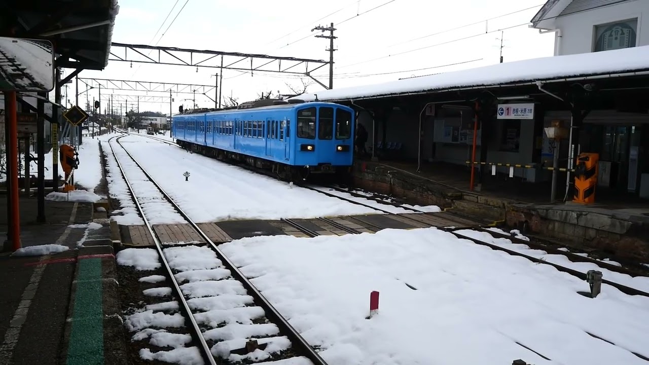 絶滅危惧種　近江鉄道高宮駅の構内通路