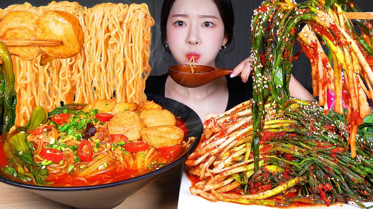 ASMR MUKBANG | ЛУЧШИЙ РАМЕН ДЛЯ МЕНЯ 🔥 Острая лапша мала рамэн! Острый луковый кимчи ☆ Рыбные шарики