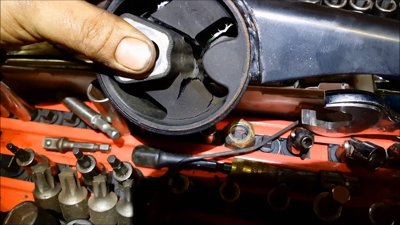 2005 to 2011 cadillac DTS top engine mount replace
