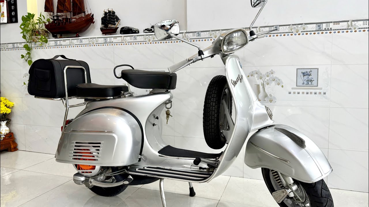 ĐÃ BÁN-Hàng hiếm Vespa sprint 150 đầu số 09 xe đẹp hoàng hảo,máy rất im- LH 0911517174  MINH KHANG