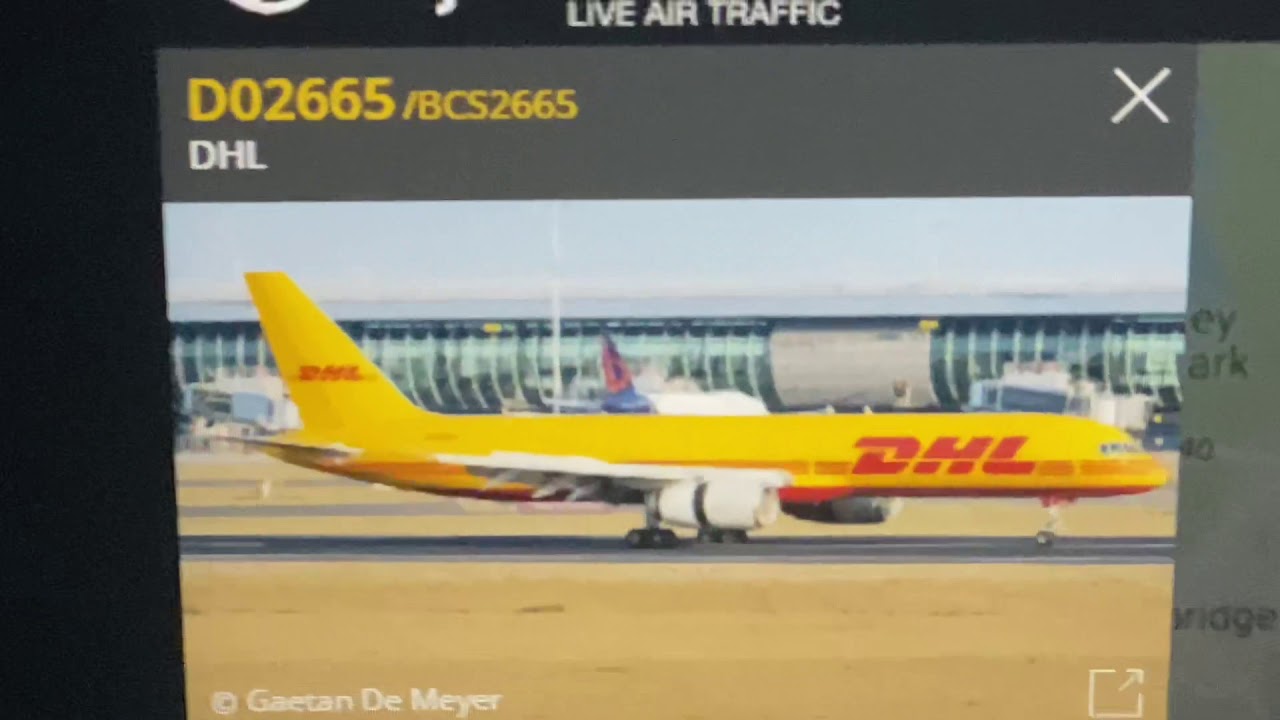 AMAZING RB211s! Silkway Boeing 744F & DHL Boeing 757F flying overhead at night