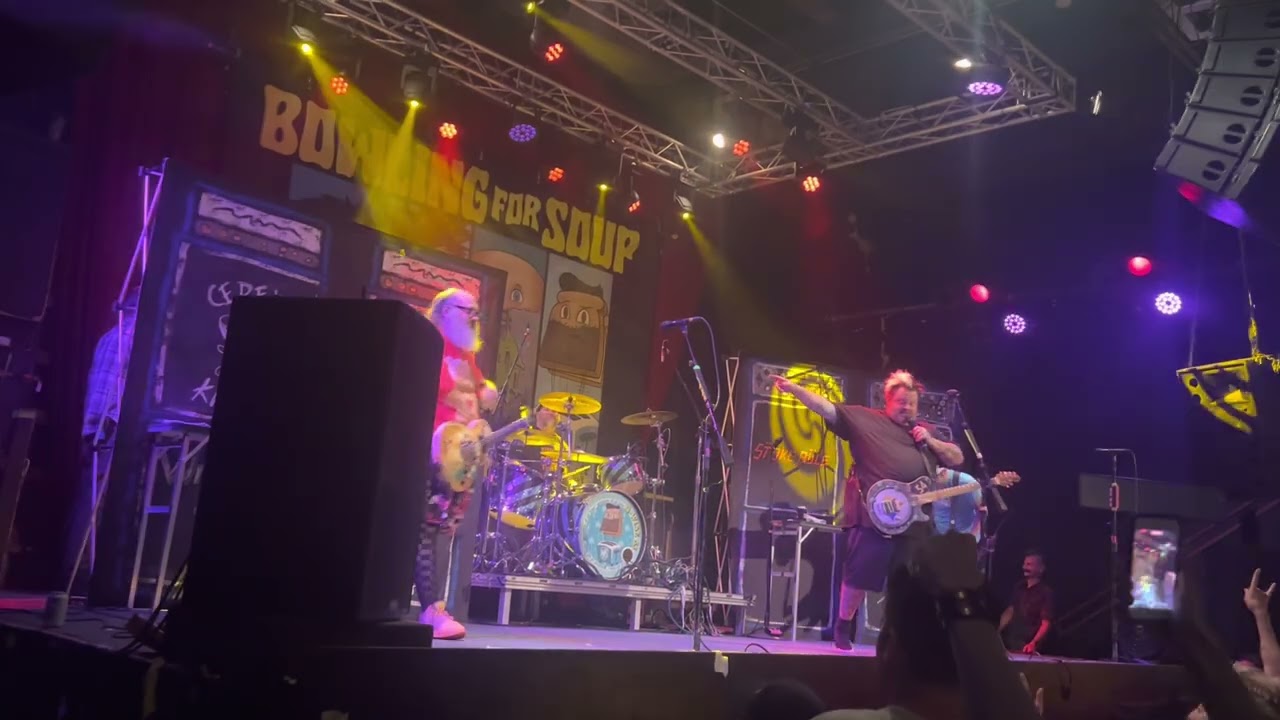 Bowling For Soup: FULL SET Santa Cruz, CA.