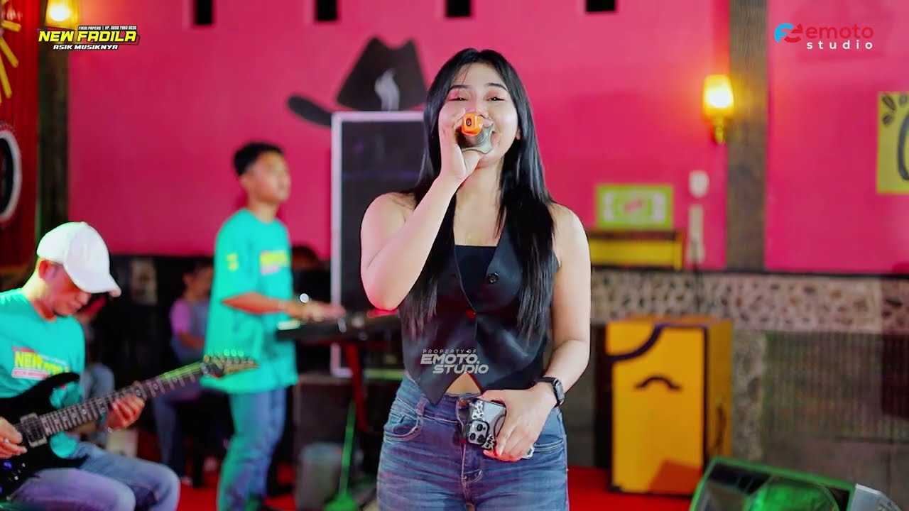 AKU DILAHIRKAN UNTUK SIAPA ZAHWA ANGEL - NEW FADILA - BUKBER LAILY GENK - JLEGONG KELING JEPARA