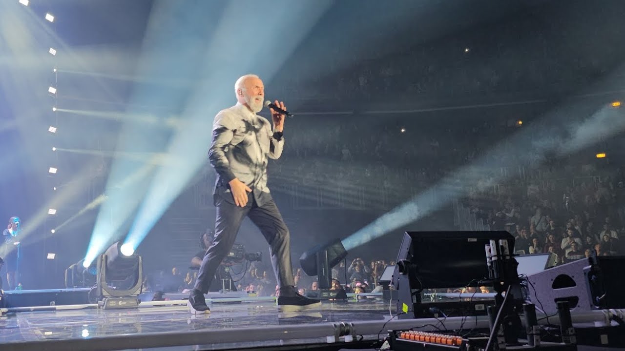 Dino Merlin - Lazu me [live concert] 🧑&zwj;🎤🧑&zwj;🎤 #croatia
