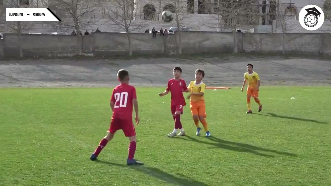 Ակադեմիա 12-3 - Փյունիկ 12-3