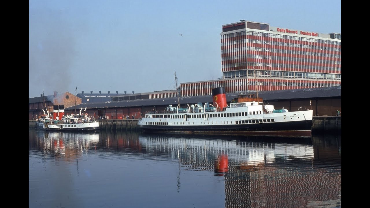 Paddle Steamer Waverley and Turbine Steamer Queen Mary 18th June 1977