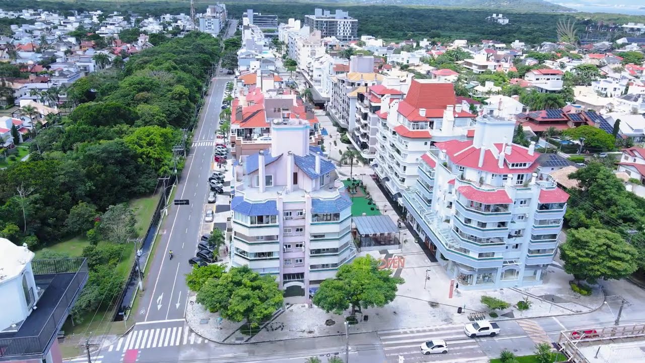 Jurerê Open Shopping in Jurere Internacional Beach Florianopolis SC