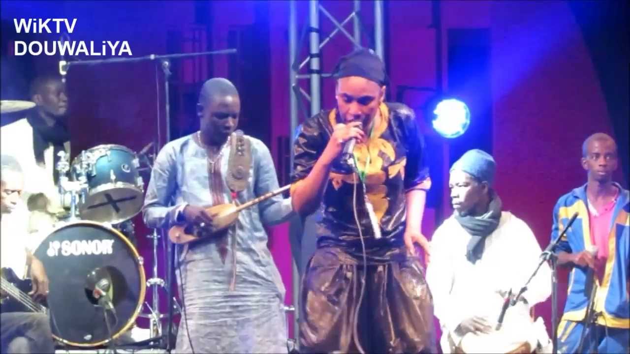 Sira Dram&eacute; - S&eacute;libabi - Live au Festival International Sonink&eacute; 2014
