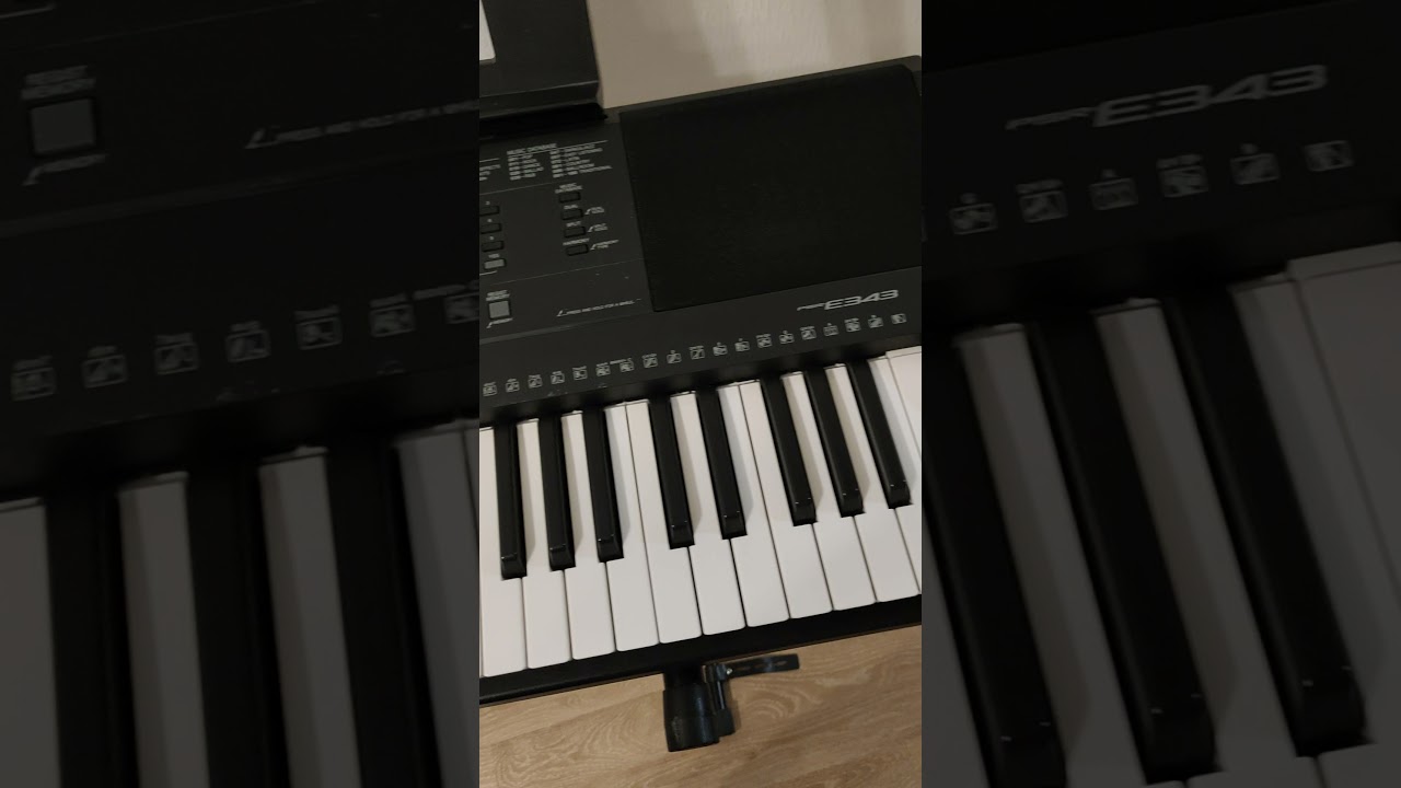 Yamaha PSR-E343