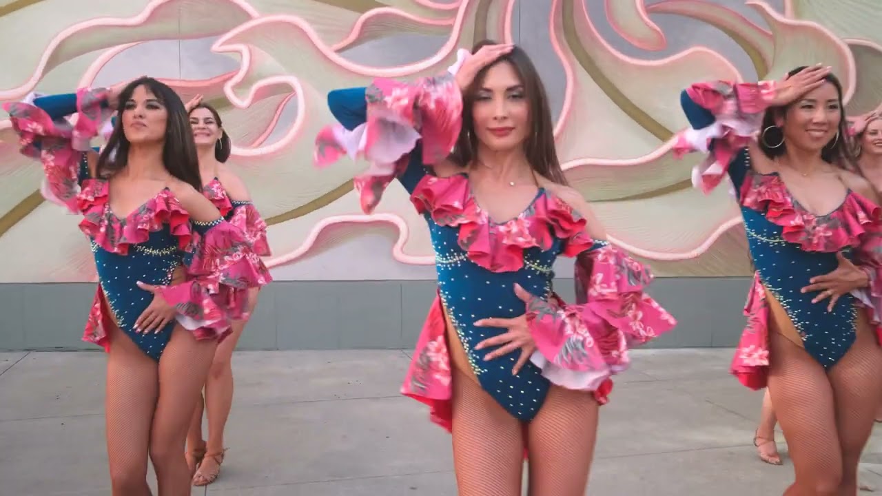 Azúcar Negra - Celia Cruz | Salsa Dance Video