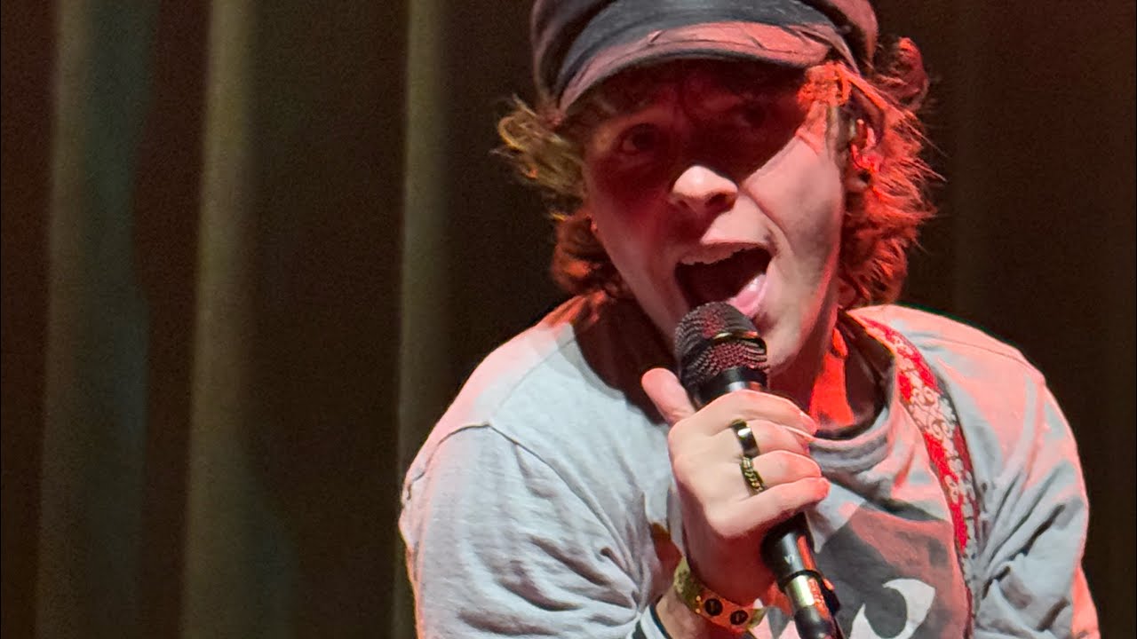 Dirty little secret full song cover by Emblem3 in Allentown PA archer music hall November 15 2025