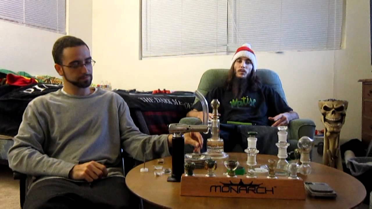 The Higher Channel - Holy Grail OG - Blunt Review - Kush Kart - TheHigherChannel