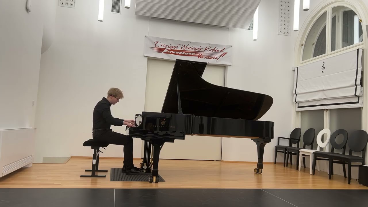 Haydn: Sonata in E minor I. Hob.XVI:34 - Urbán Milán Tamás