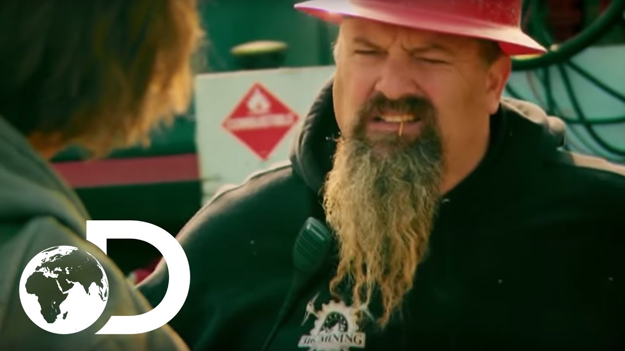 Parker Tries to Sell Todd a Dozer | SEASON 6 | Gold Rush